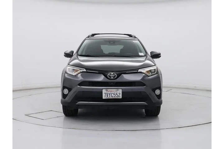 $22998 : Toyota RAV4 2017 AWD Limited image 5