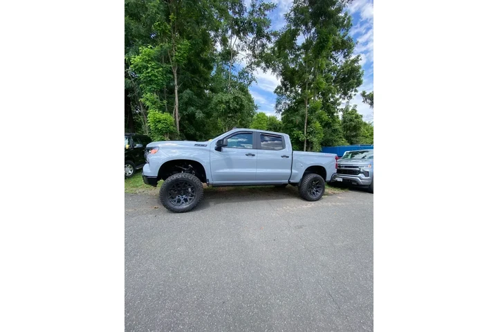 $55250 : Chevrolet Silverado 1500 202 image 3