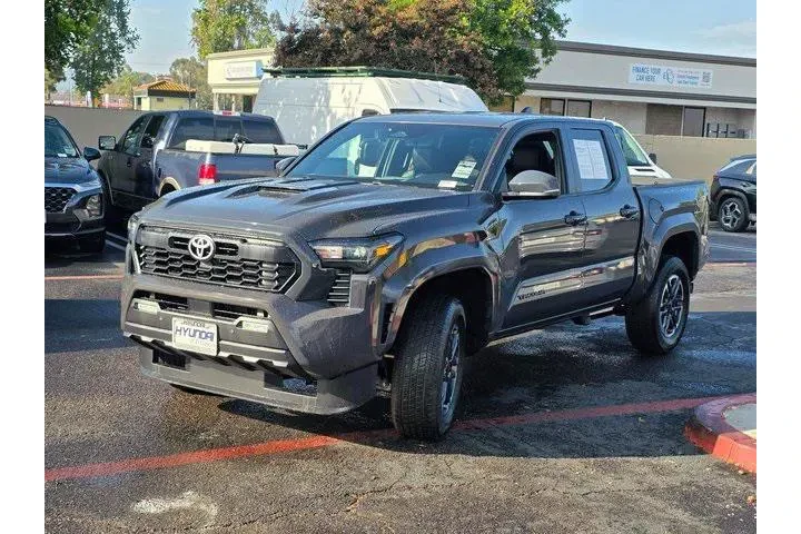 $39500 : Toyota Tacoma 2024 4x4 TRD S image 4