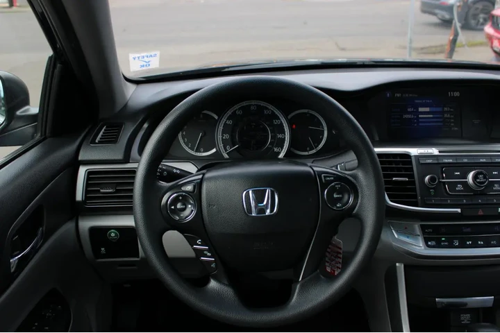 $14995 : 2015 Accord Sedan 4dr I4 CVT image 9