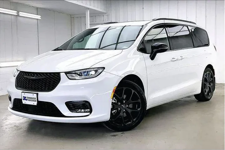 $36990 : Chrysler Pacifica 2024 Limit image 2