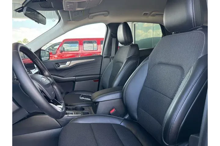 $29986 : Ford Escape Plug-In Hybrid 2 image 8