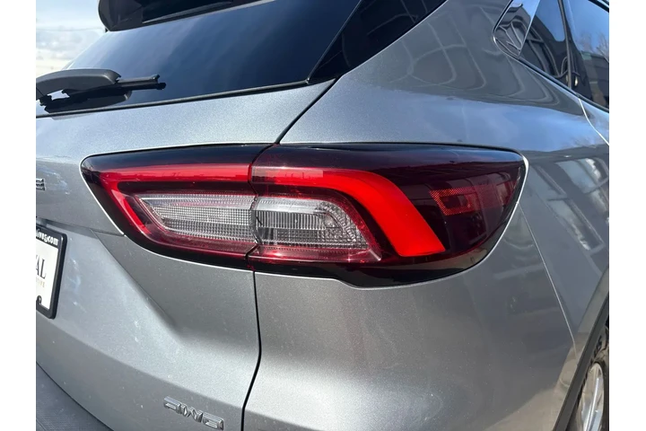 $22995 : 2023 Escape Active image 7