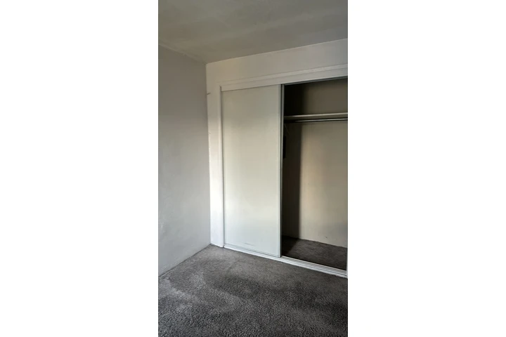 $900 : $900 cuarto image 1