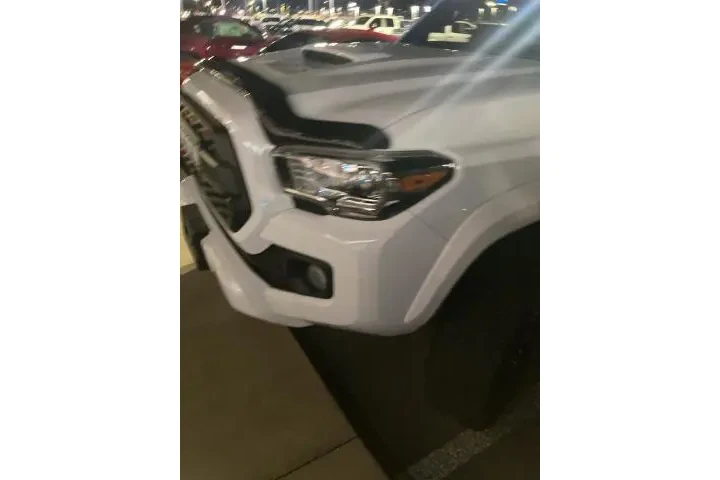 $33225 : Toyota Tacoma 2020 4x4 TRD S image 3