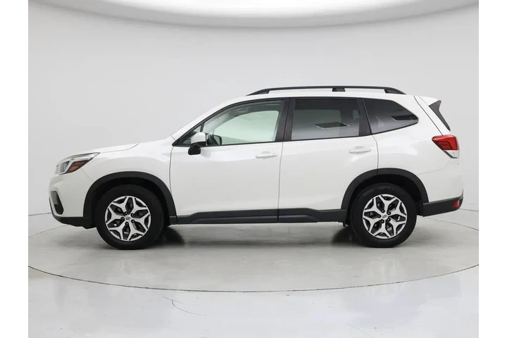 $17998 : Subaru Forester 2019 AWD Pre image 3
