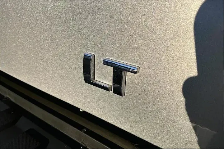 $25990 : Chevrolet Silverado 1500 201 image 7