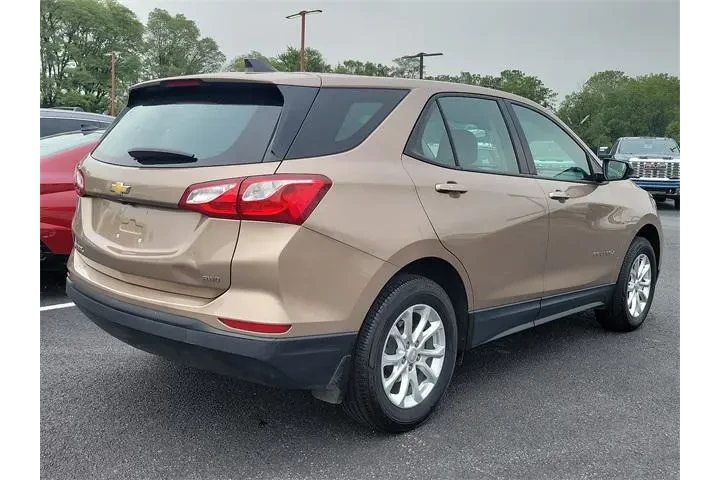 $19062 : Chevrolet Equinox 2019 4x4 L image 6