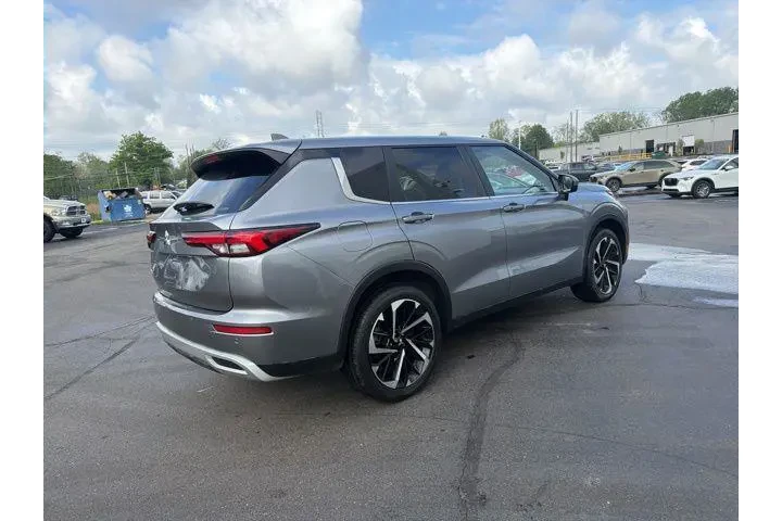 $24980 : Mitsubishi Outlander 2024 AW image 7
