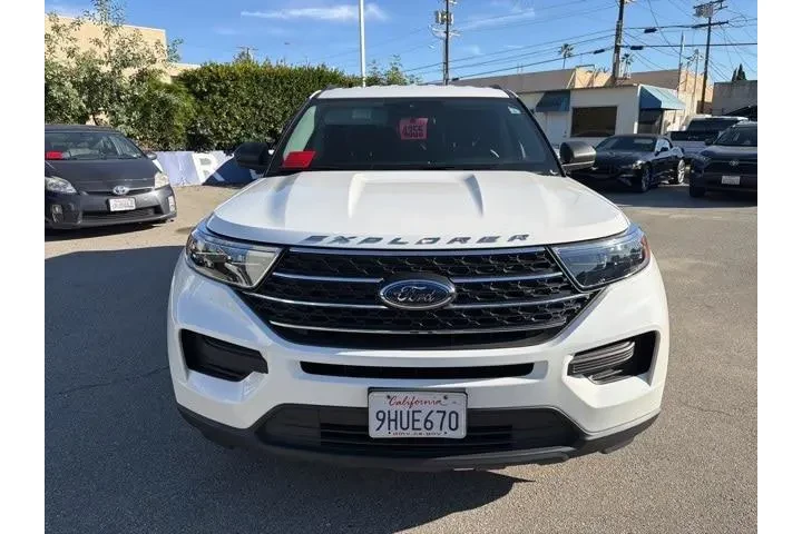 $29294 : Ford Explorer 2023 XLT 4dr S image 2