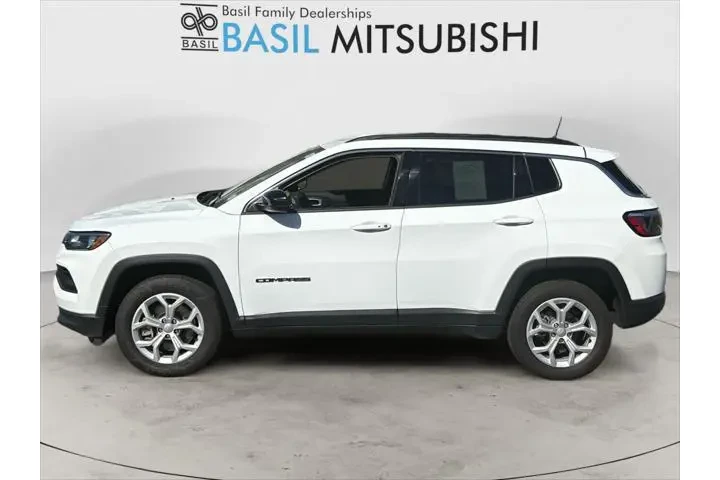 $22361 : Jeep Compass 2024 4x4 Latitu image 2