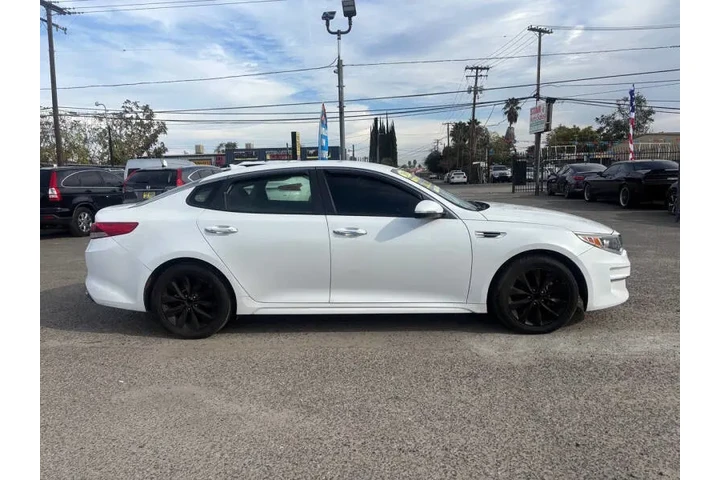 $10999 : 2016 Optima LX image 5