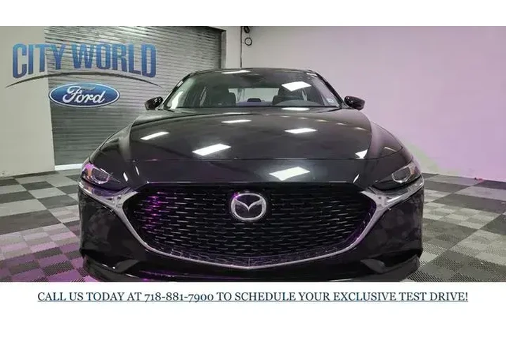 $23272 : Mazda Mazda3 Sedan 2025 2.5 image 3