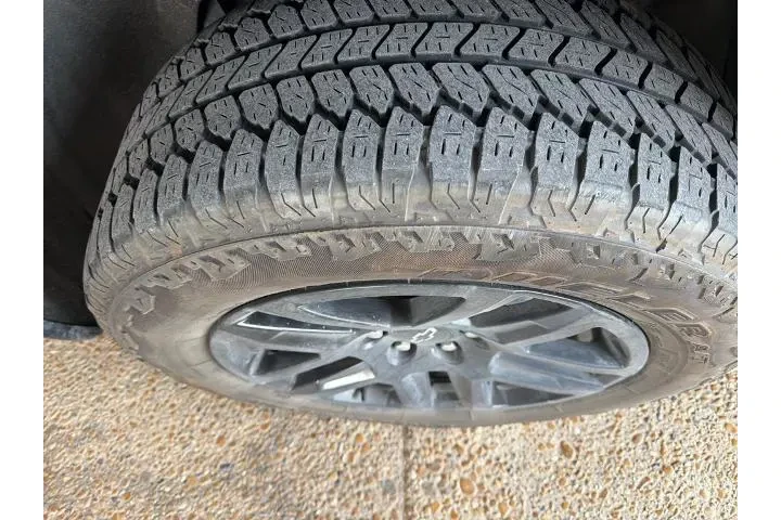 $37220 : Chevrolet Silverado 1500 202 image 2