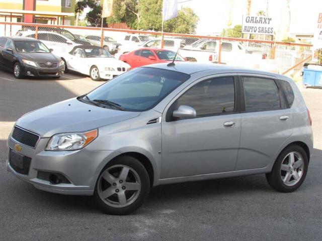 $4995 : 2009 Aveo Aveo5 LT image 3