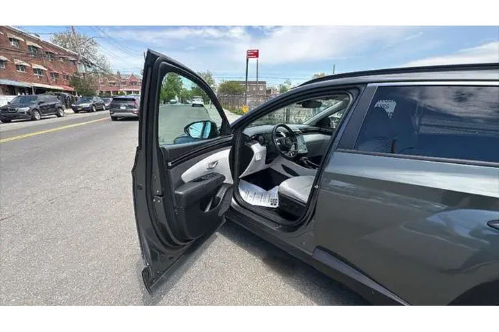 $23165 : Hyundai TUCSON 2023 AWD SEL image 10