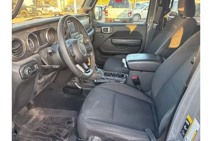 $30978 : Jeep Wrangler 2023 4x4 Sport image 6