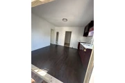 $2350 : Rento casita de 2 recámaras thumbnail