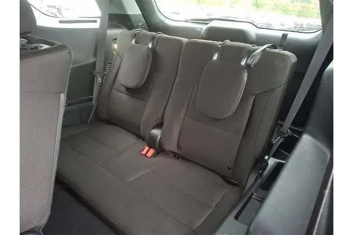 $29990 : Ford Explorer 2022 AWD XLT 4 image 10