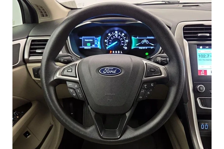 $14998 : Ford Fusion Hybrid 2019 SE 4 image 10