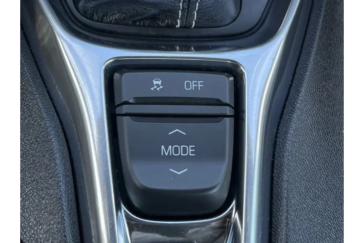 $21999 : Chevrolet Camaro 2020 LT 2dr image 7