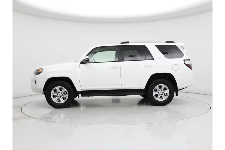 $39998 : Toyota 4Runner 2024 4x4 SR5 image 3