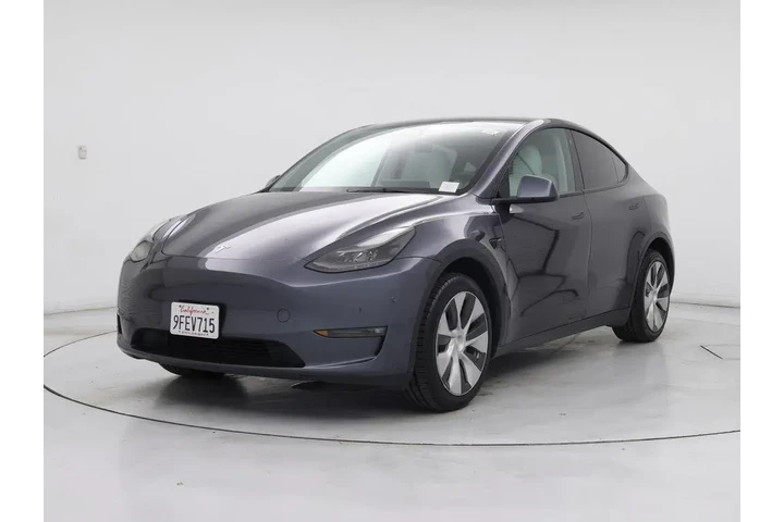 $33998 : Tesla Model Y 2023 AWD Long image 4