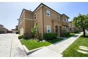 Available 3Bed 3Bat in LA