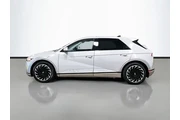 $25877 : Hyundai IONIQ 5 2023 AWD Lim thumbnail