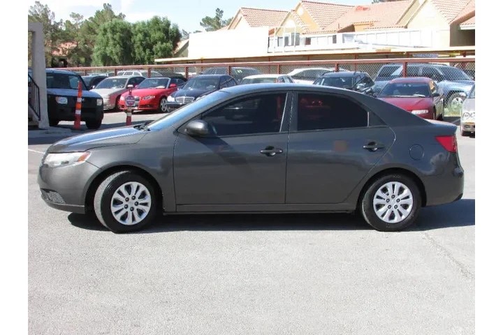 $6995 : 2013 Forte EX image 9