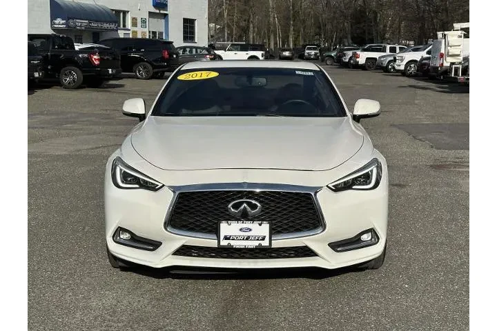 $18846 : INFINITI Q60 2017 AWD 2.0T 2 image 2