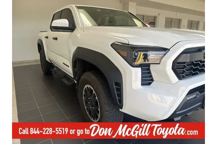 $39742 : Toyota Tacoma 2024 4x4 SR5 4 image 5