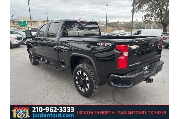 $32994 : Chevrolet Silverado 2500HD 2 image 6