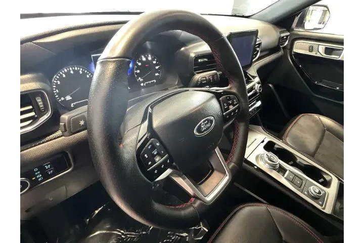 $37977 : Ford Explorer 2023 AWD ST-Li image 9