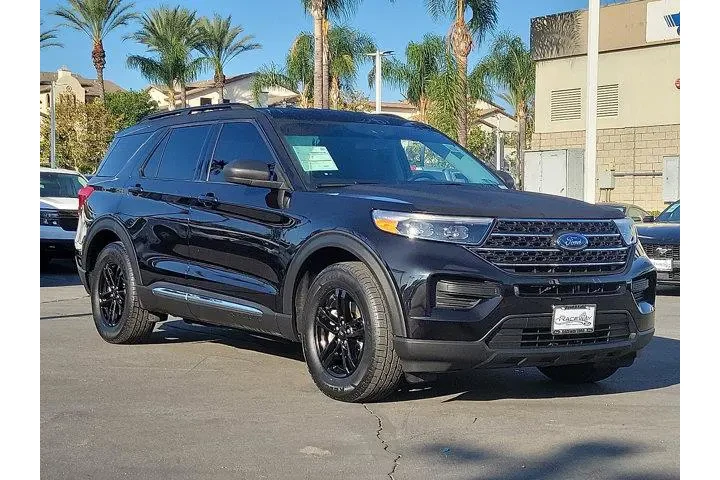 $26400 : Ford Explorer 2022 XLT 4dr S image 1