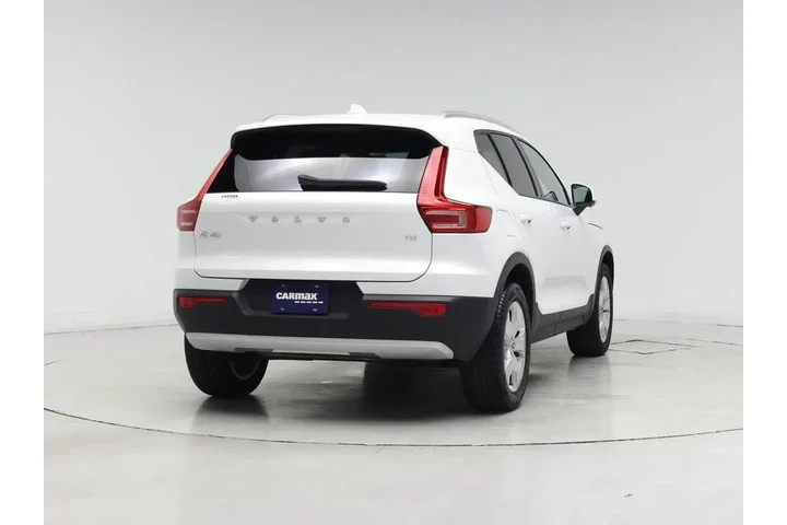 $28998 : Volvo XC40 2022 T4 Momentum image 8
