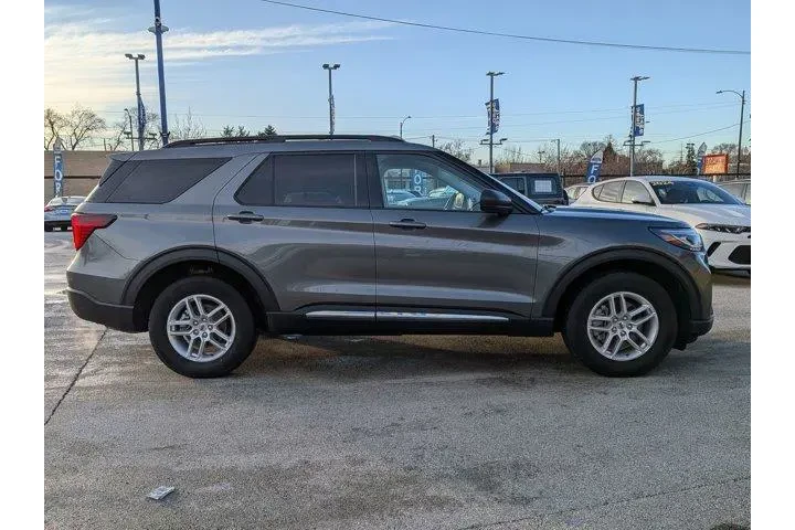 $34751 : Ford Explorer 2025 AWD Activ image 2