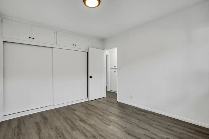 $2000 : Apartamentos Remoledados image 4