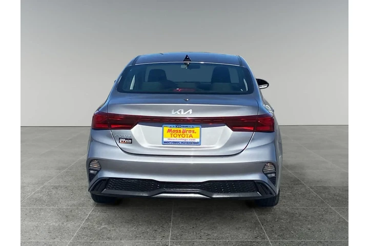 $23340 : Kia Forte 2023 image 4