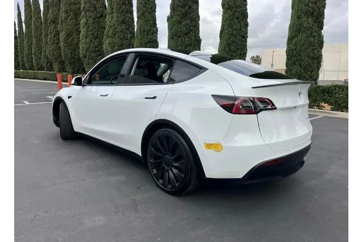 $31489 : Tesla Model Y 2022 AWD Perfo image 4