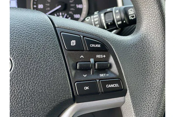 $16795 : Hyundai TUCSON 2021 Value 4d image 9