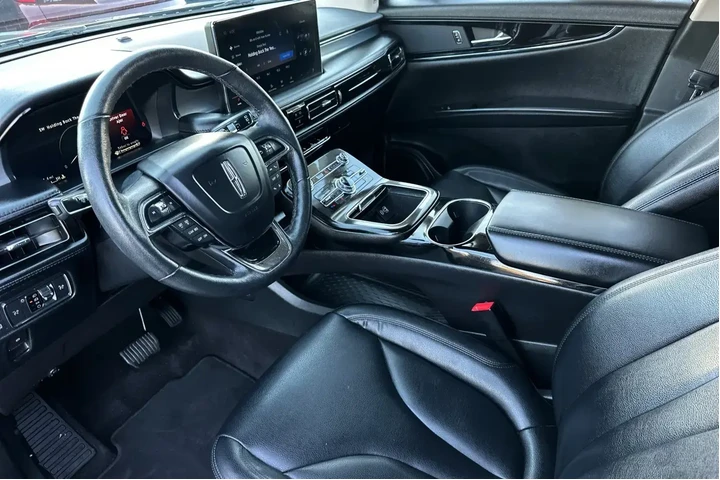 $27900 : Lincoln Nautilus 2022 Standa image 9