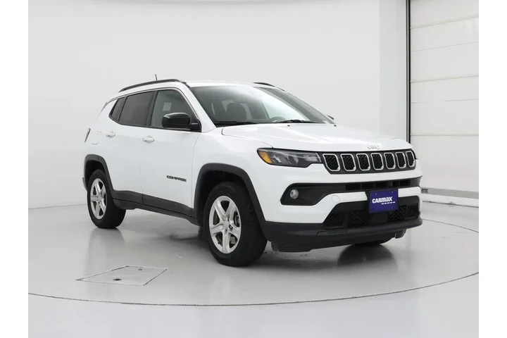 $20998 : Jeep Compass 2023 4x4 Latitu image 1