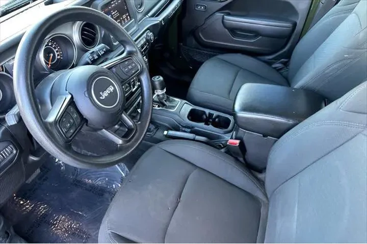 $23598 : Jeep Wrangler Unlimited 2022 image 9