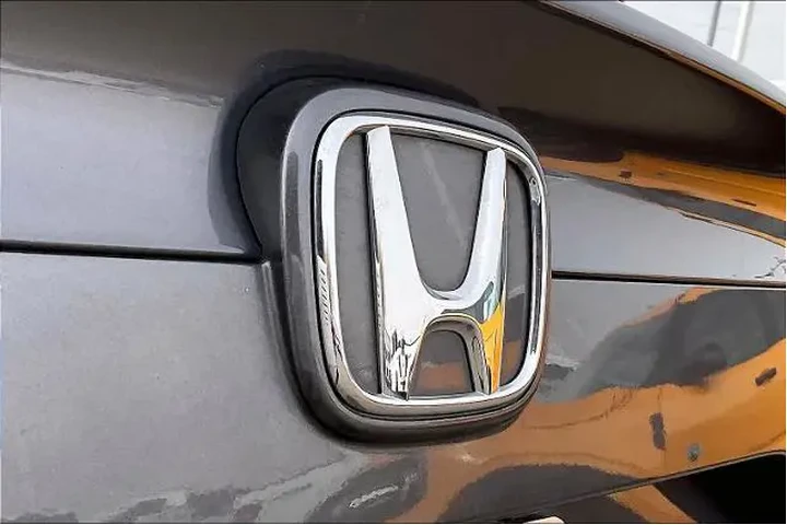 $16386 : Honda Civic 2020 LX 4dr Seda image 9