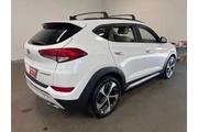 $16436 : Hyundai TUCSON 2017 Limited thumbnail