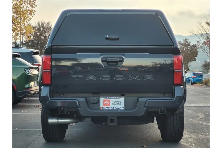 $40995 : 2024 Tacoma TRD Sport image 7