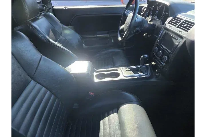 $18991 : Dodge Challenger 2009 R/T 2d image 4