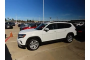 $26999 : Volkswagen Atlas 2023 SE 4dr thumbnail