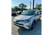 $8900 : 2017 RAV4 XLE thumbnail